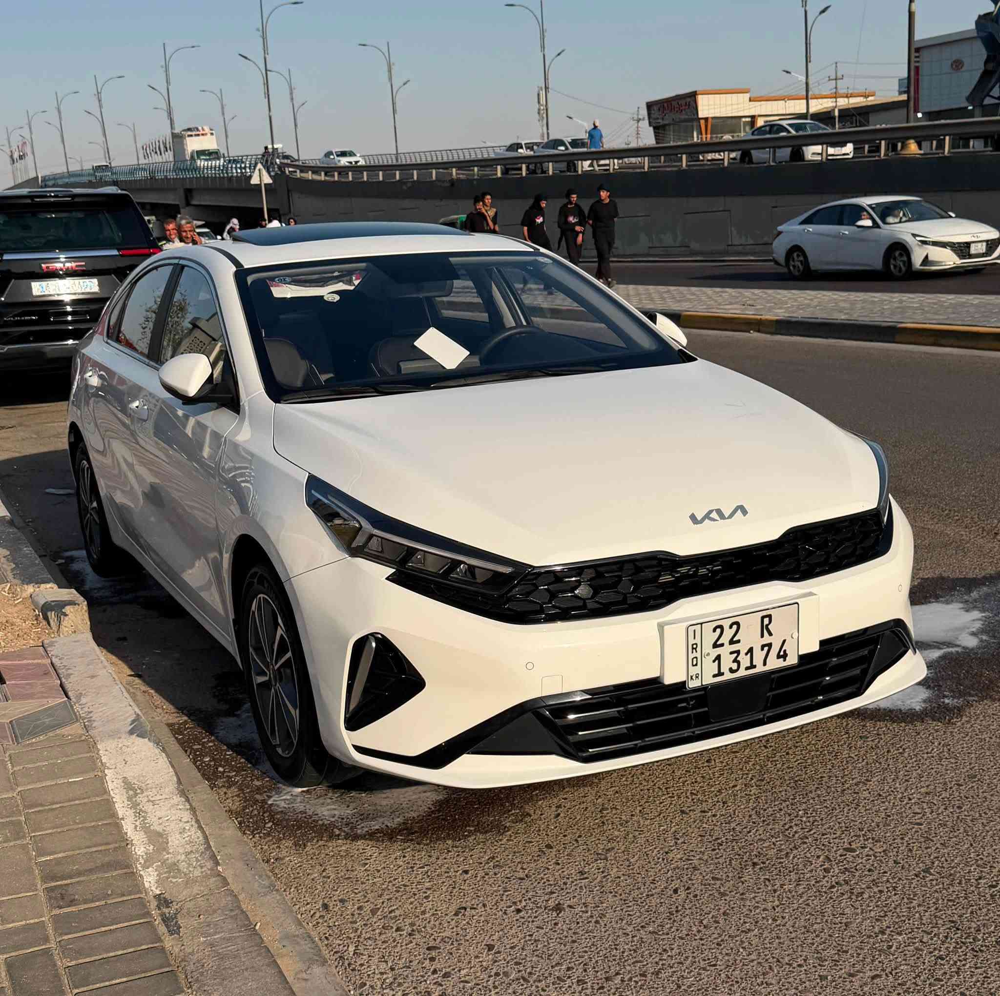 كيا k3 2025

كفالة ماعد بارد بل جاملغ لأمامي او شخط ع طول الباب جوه فوك دوسه حافر شخط

🛞 ماشية 20 الف كيلوو  

🔘 رقم اربيل 

مواصفاته
• محرك 1500 دبل نوزل 
• ⁠فتحة سقف 
• ⁠تحكمات ستيرن 
• ⁠حساسات امامي خلفي
• تبريد ديجتل
• ⁠كشنات جلد
• ⁠ايرباكات
• ويل كب
• مودات قيادة 
• مري شفط 
• اشاير بالمري
• لايت كهرباء 
السعر 135 قفل 🔐 
مكان سياره بصره لاستفسار ***********
