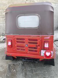 تكتك 2019شهر 10 رقم وسنويه سعره سته مليون  رقمي 07739239157