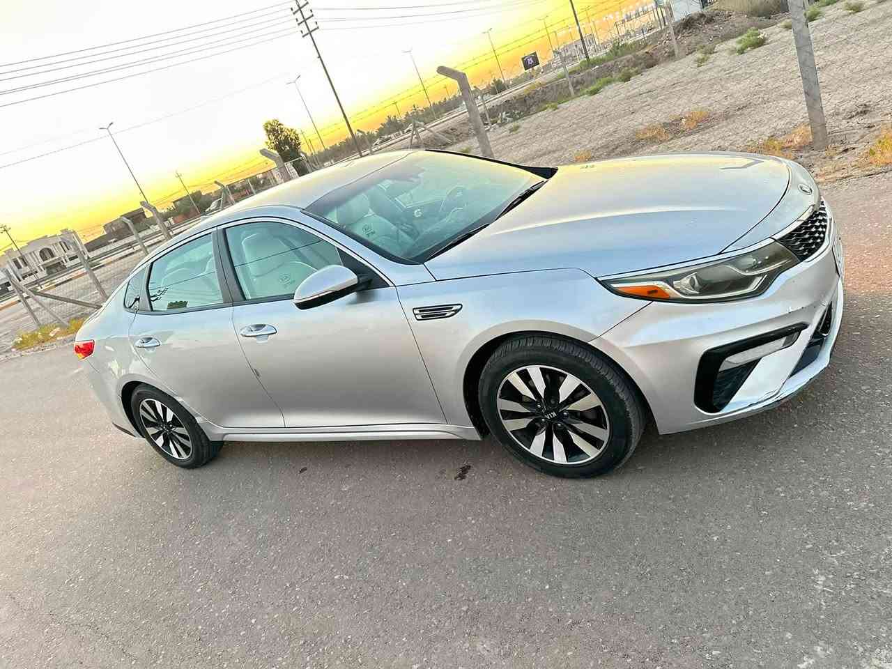 السلام عليكم
اوبتما 2019 امريكي 
ظرر جاملغ خلفي 
رقم بغداد 
كير مكينه تبريد على وظع الشركه 
السعر 130$
بابل قرب سيطرة الاثار 
للاستفسار  ***********
