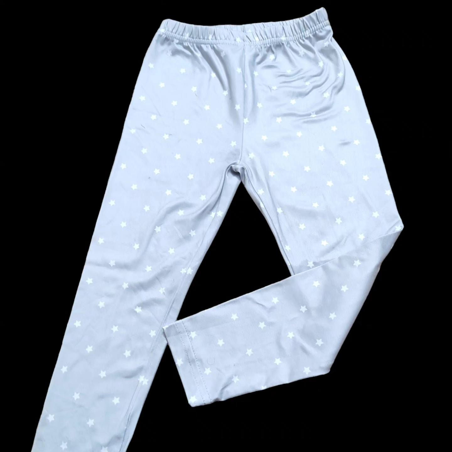 متوفر شلعه ملابس اطفال صيفي شي أن اعمار مختلفه عددهن أكثر من ١٠٠ قطعه السعر ١٥٠ الف
للحجز والاستفسار التواصل عالخاص


**إذا كنت صاحب هذا الإعلان وتريد حذفه لأي سبب، رجاءا أرسل رسالة إلى الدعم الفني**