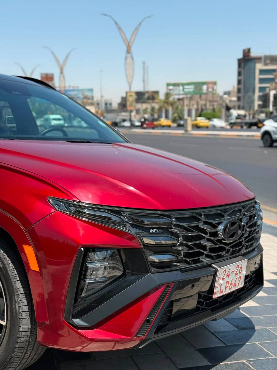 � للبيع | هيونداي توسان N Line Hybrid 2025 | وارد أمريكي | ممشى 10 أميال فقط 🔥
🚗 هيونداي توسان N Line Hybrid موديل 2025

🇺🇸 وارد أمريكي

🎨 اللون: ماروني (R2P)

📅 تصنيع: 07/2024

📍 الممشى: 10 أميال فقط

الحادث : صبغ ربع بنيد وجمالغ عله كده (بدون ايرباك )

⚙️ المواصفات

✅ محرك 1.6 لتر تيربو GDI + هايبرد

✅ قوة تقارب 231 حصان

✅ جير أوتوماتيك 6 سرعات

✅ جنوط رياضية أصلية 19 إنش

✅ فئة N Line الرياضية

✅ تشغيل بصمة ودخول ذكي

✅ شاشة وسطية كبيرة

                                      Apple CarPlay و Android Auto ✅

✅ شاشة عدادات رقمية

✅ كاميرا خلفية

✅ حساسات أمامية وخلفية

✅ مثبت سرعة ذكي (Radar)

✅ المحافظة على المسار

✅ التحذير من الاصطدام مع الفرملة التلقائية

✅ مراقبة النقطة العمياء

✅ مقاعد رياضية N Line

✅ مقود رياضي متعدد الوظائف مع Paddle Shifters

✅ شاحن لاسلكي

✅ إضاءة LED كاملة

✅ أوضاع قيادة متعددة

� السعر: 24,500 دولار قابل للتفاوض بالمعقول.

📞 للاستفسار والمعاينة يرجى التواصل على الخاص أو الاتصال.      ***********
