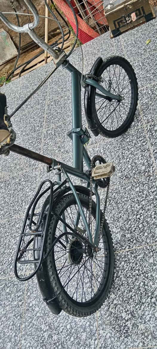 للبيع
السلام عليكم 
للبيع حجم 20 ياباني اصلي 
البايسكل جديد برغي مناقصه  
السعر 80 وبي مجال 
ملاحظة ( البايسكل مصبوغ صبغ سيارات اصلي )


**إذا كنت صاحب هذا الإعلان وتريد حذفه لأي سبب، رجاءا أرسل رسالة إلى الدعم الفني**