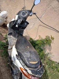 سكنس نثيه البيع مفتوحه مبدل كور الدراجه كلشي ما بيها فقط متروكه    الب...