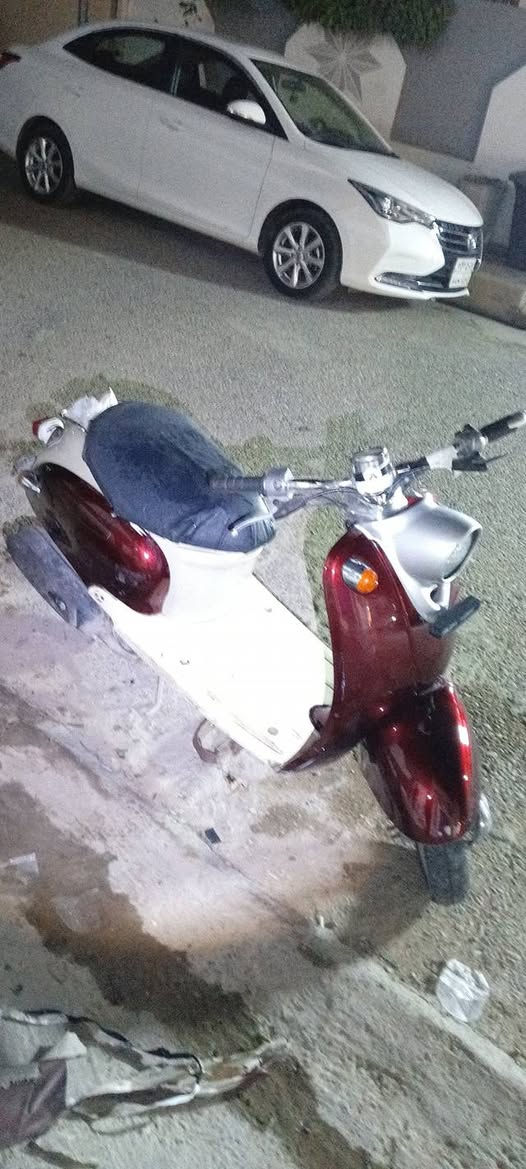 ماطور عبد الحليم للبيع
سعر 225 وبي مجال 
كركوك حي الواسطي 
***********
