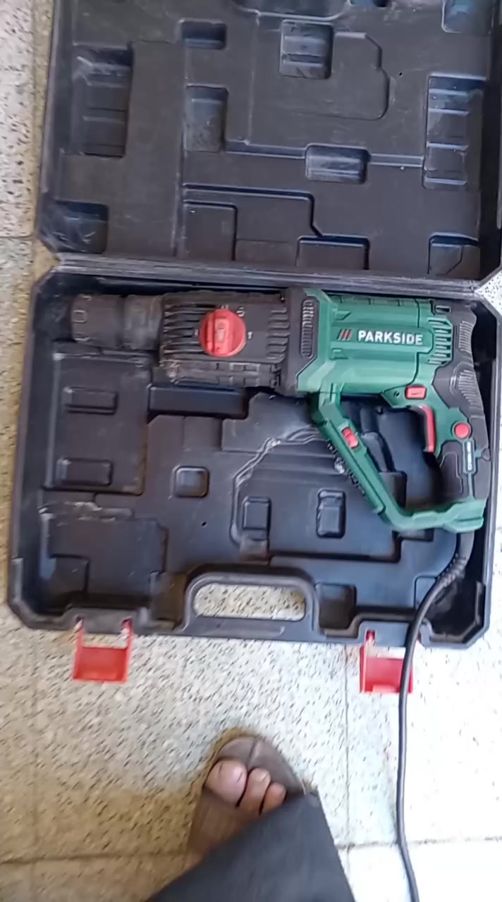 يوجد لدينا جميع انواع الدرينات والقاطع الدوره مكاني ميسان المجر ***********
