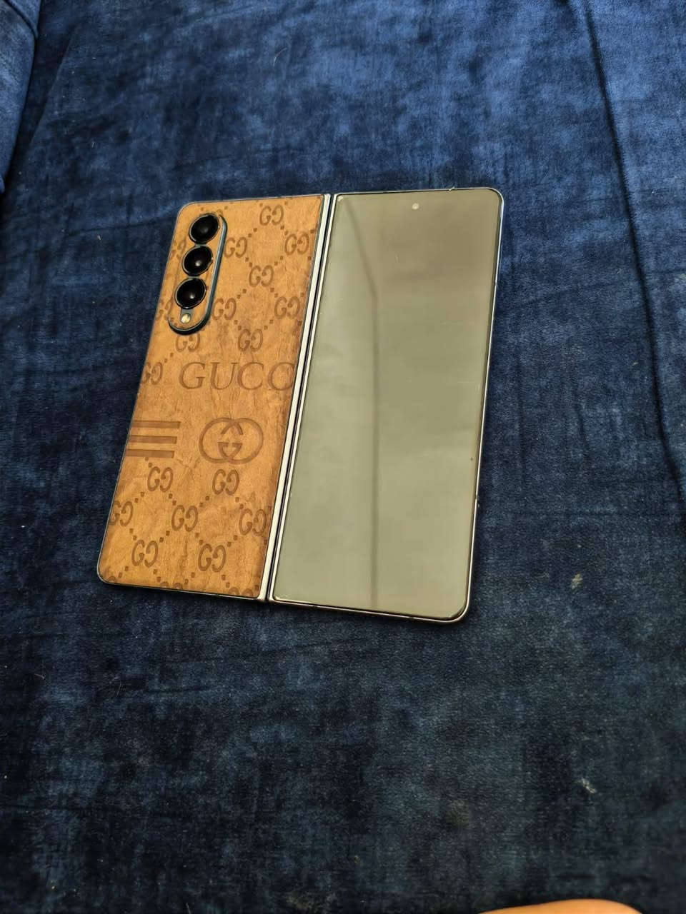 Galaxy Z Fold4جهاز
ذاكره256 ج رام12 بدون ملحقات فقط بي باب كسر بسيط وخليت اله لاسق جهازكلشي مابي يدعم 120 ببجي شاشه 120هيرتز شحن يدوم ساعات قيم جهاز يرضي طرفين مكان سماوه السماوا, المثنى


**إذا كنت صاحب هذا الإعلان وتريد حذفه لأي سبب، رجاءا أرسل رسالة إلى الدعم الفني**