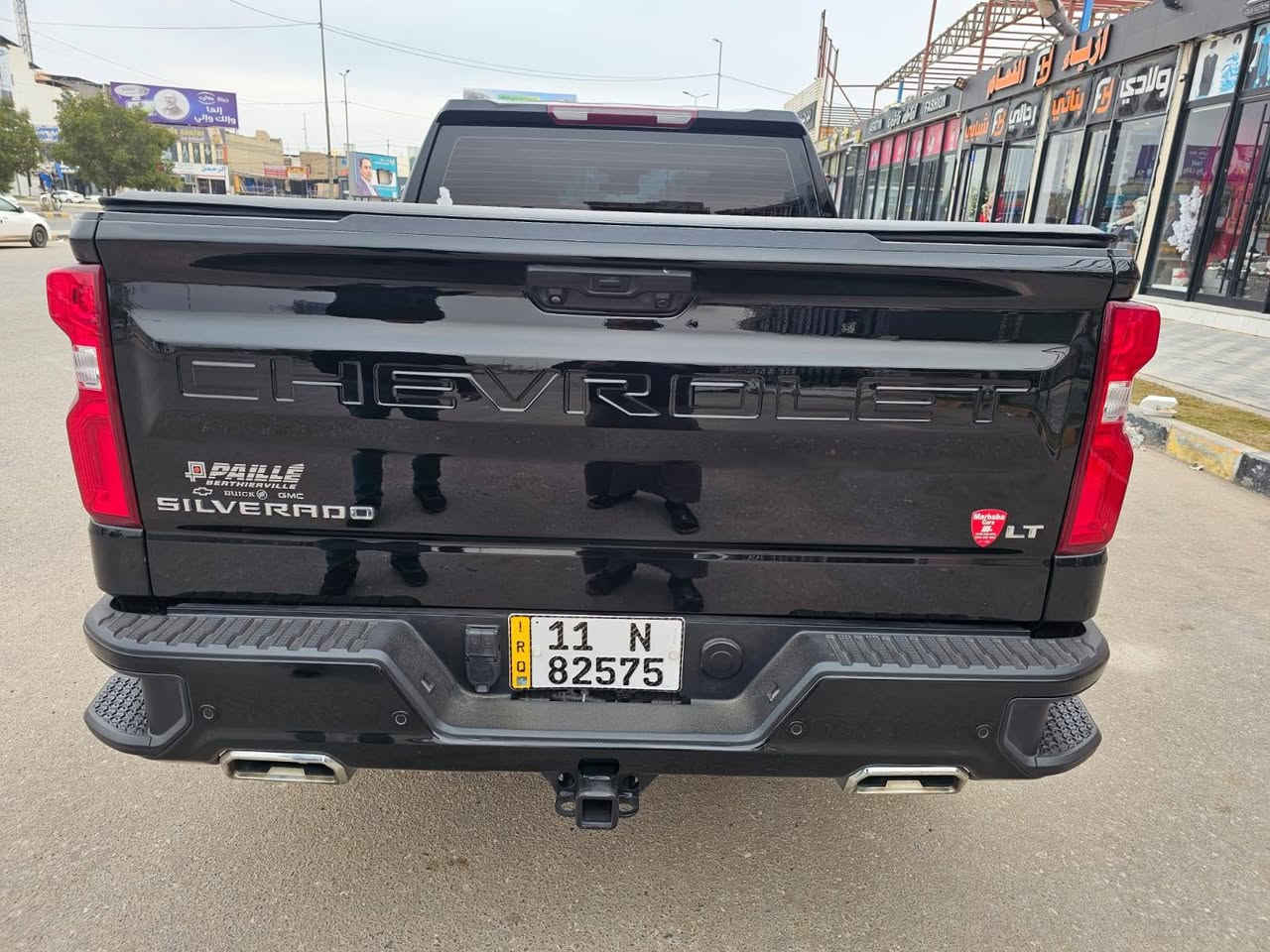 السلام عليكم للبيع شوفرليت سلفرادو موديل 2022 Z71 Trail Boss كامل مواصفات عدا الفتحه 5 كامرات تدفئه ستيرن وكشنات رادارات محرك 8 سلندر 5300 ماشيه 22 الف حادث جاملغ امامي وطرف بنيد رقم بغداد السعر 320 للستفسار الاتصال ***********
***********
