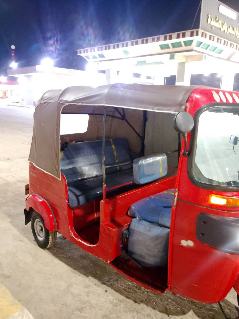 سلام عليكم تكتك للبيع موديل 18 شهر 10تكتك جازه بيه الغد معمر وثاني مرشوش جماليه  مكاني النهروان ***********
