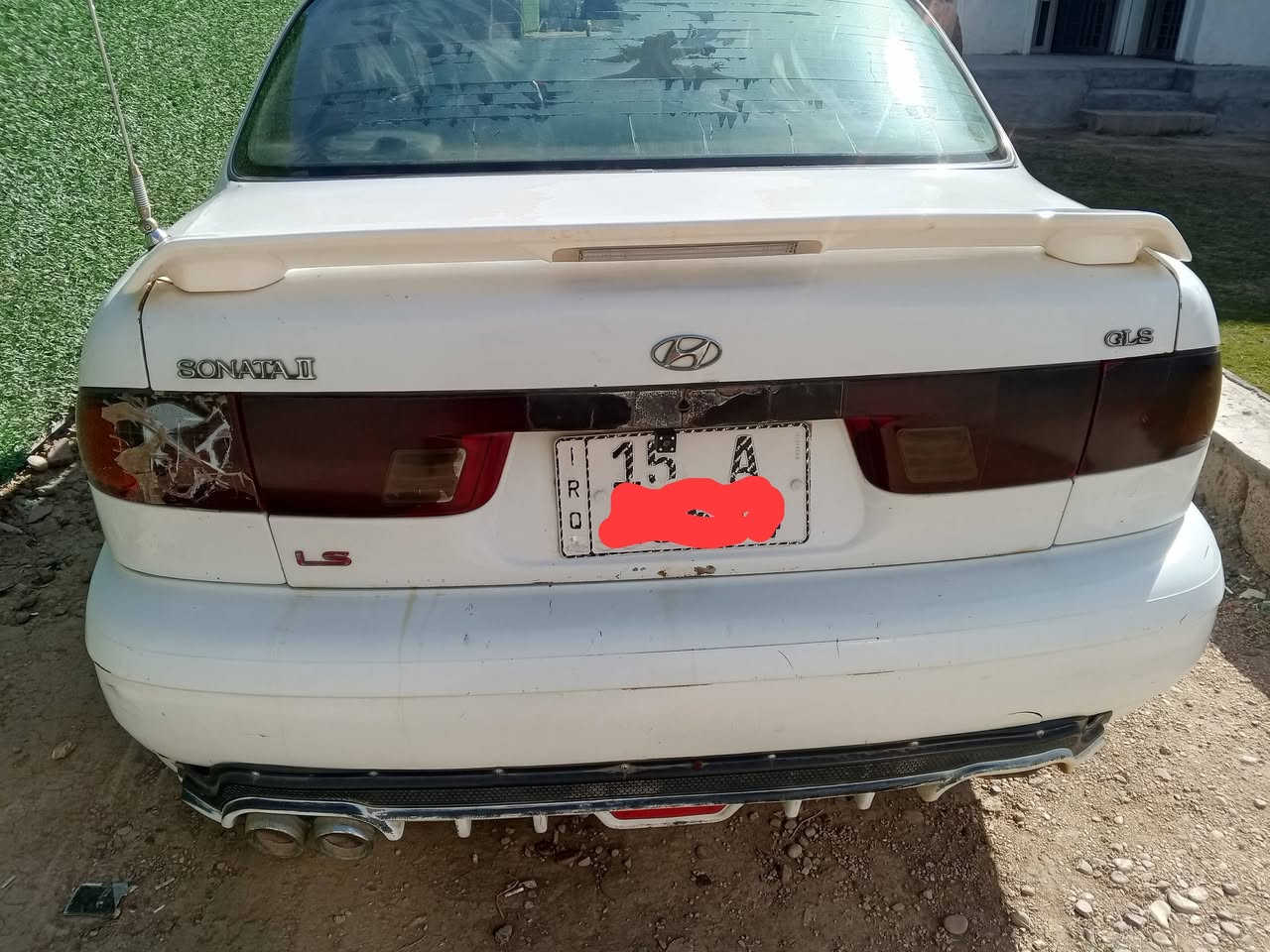 سوناتا تو ١٩٩٤ لون ابيض كير اتو محرك ٢٠٠٠ المرغوب و كير كفاله سياره جاهزه من كلشي سنتر لك مسجل شاشه كامره خلفيه غرفة السياره جاهزه مبيه اي عيب مكفوله من الضريبه 
عدى الجاملغ الامامي اليمين بي طخه ومعدل الساره رقم انبار انكليزي باسمي السياره تحويل ثاني يوم هزه مساقطه صار كم شهر
السياره نقصها تبريد فقط 
السعر ٤٣  رقم ***********
