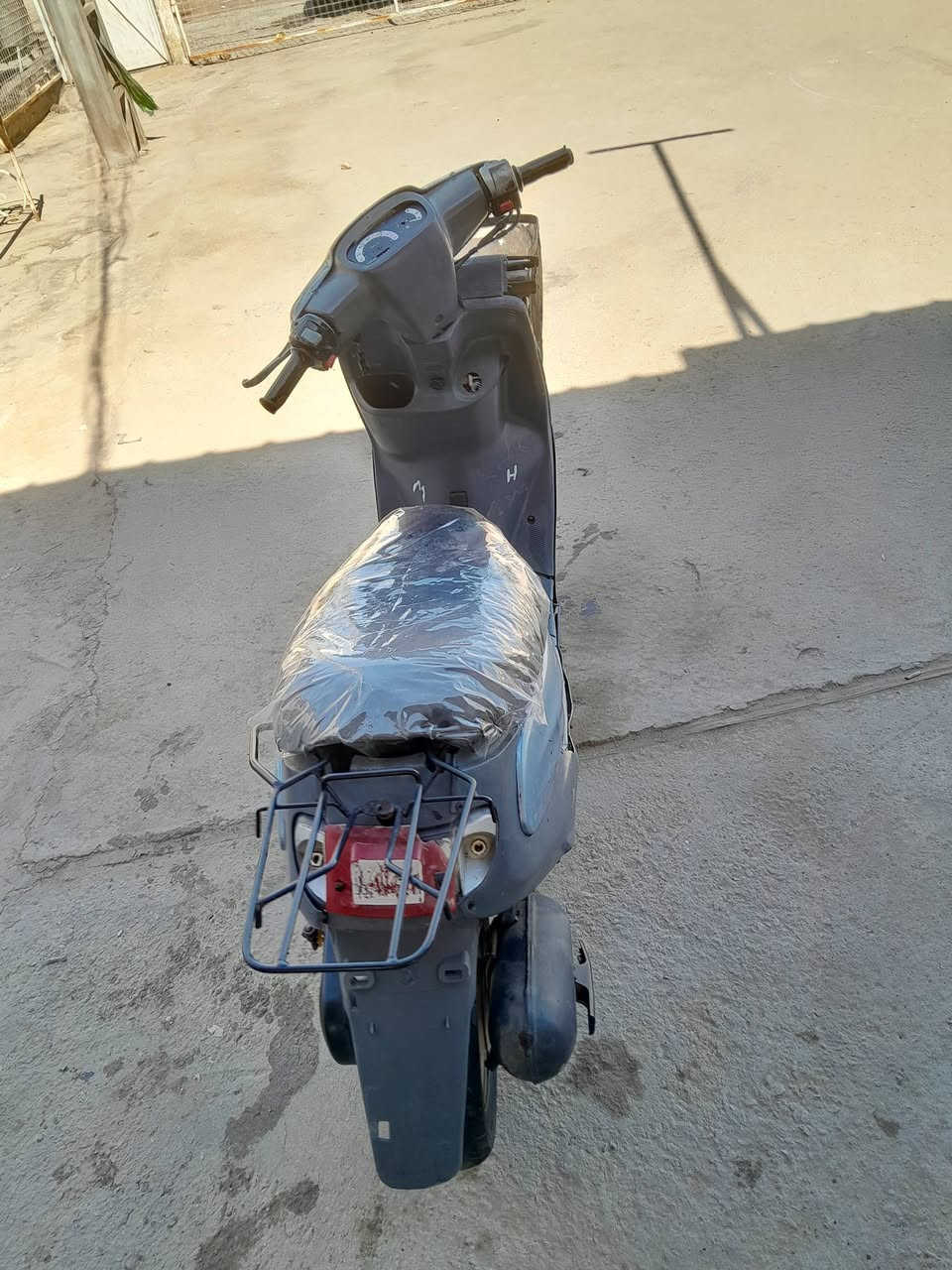 منغولي كرهبائيات كله شغاله شاصي جديد مكينه مامفتوحه السعر ١٦٠ وبيه مجال قليل مكان كربلاء طوريج ***********
