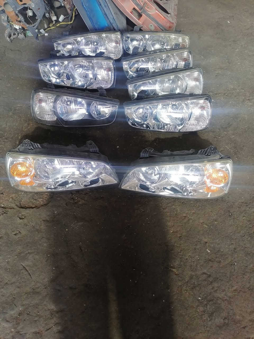 السلام عليكم مازدات النترا تفصيخ اصلي العنوان بغداد البياع الحي الصناعي للاتصال***********
