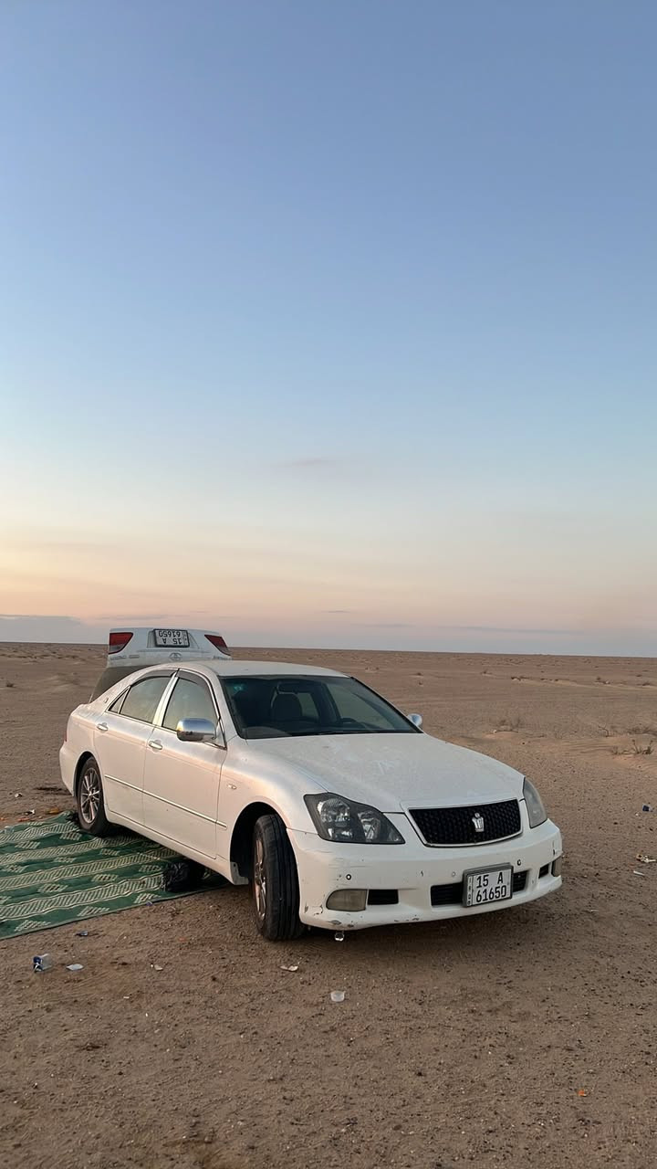 سلام عليكم شاهينه للبيع 2004 قرار ٤٨
رقم انبار بسمي مشروع وطني

كير ومكينه ستوني شادهن صارلهن ١٠ايام 

حداديه جديه وتبريد جاهزه السياره ماعايزه برغي تجي وشوف

السياره كصه قماره وطخه بجاملغ الخلفي فقط 

***********
