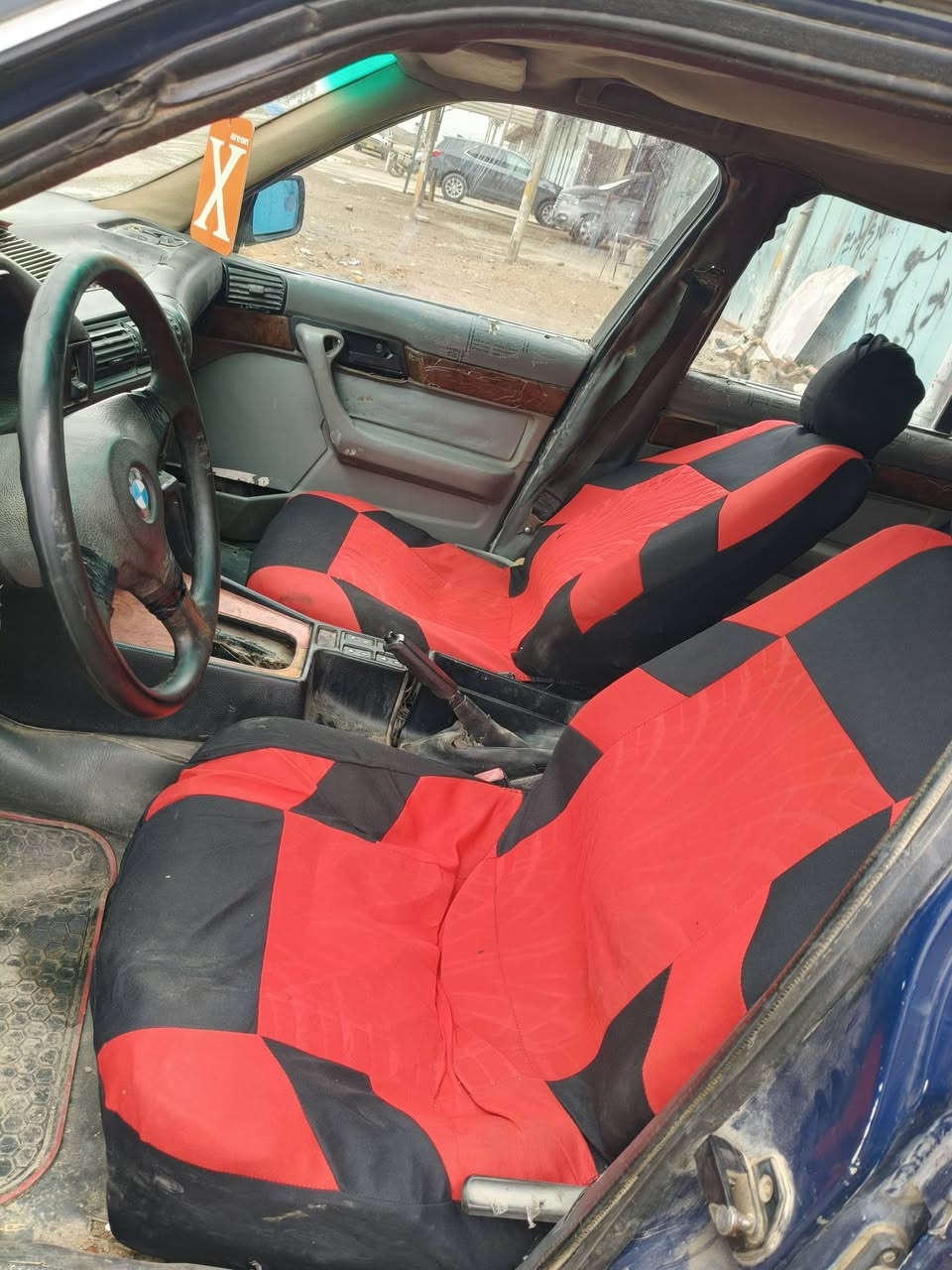 سلام عليكم 
تم تفصيخ بي ام 525
شمحتاج غراض موجود مكان واسط نعمانيه ***********
