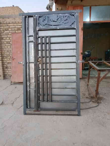 باب طلاكه وربع تفصال حديد ثقيل، سوكي،، سعر 160،،، مكان الرفاعي حي الامير مقابل جامع شيخ محسن، ***********
