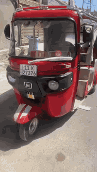 شباب تكتك مديل 18 نضيفه اي نقص مابيه رقم وسنويه تحويل ثاني يوم السعر 6...