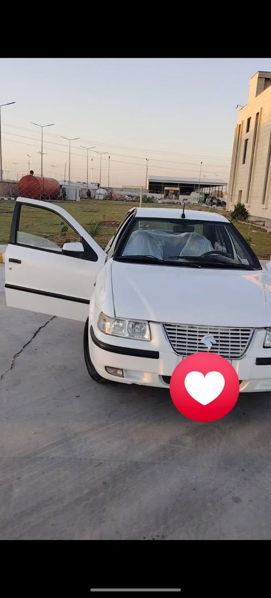 سلام عليكم سمند موديل 11 بيضه خصوصي رقم واسط
مكينه كير كفاله / صدر امامي خلفي جديد /باتري جديد
تخم تأيرات جديد /سنتر لوك بصمه /لايتات زنون مصفره غرامات/ تحويل مباشر /. السعر 33 وبيه مجال 
رقمي *********** / مكاني كوت   /  سياره نضيفه كلش استعمال شخصي شرط متصرف عليه شي
