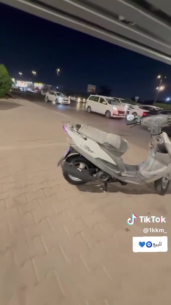 سلام عليكم
دراجه ماكس منغولي للبيع دراجه غنيه عن تعريف 
دراجه كربائياته كلها شغاله اشاير لايت سكن بك لايت كله شغال شلعه ومعدل فول دراجه بلاديه ما مفتوحة ملاحه يخبل 
مكان نجف سعر خاص
رقم ***********
