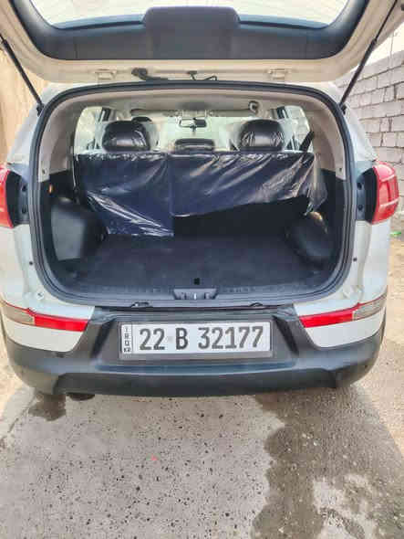 سلام عليكم
سبورتج موديل 2013 خليجي مكفوله من تبديل وصبغ بيه بس بارد بصيط السونار موجود  ويه الصور  موصفات السياره نص فول  راقم اربيل بسمي  السياره ماشيه 134 حالين محرك 2000 دوش  السياره جديده ما متعوبه  

تخم تايرات جديد تبريد ثلج (ادور مروس بسياره سبعه راكب  )
***********)***********
