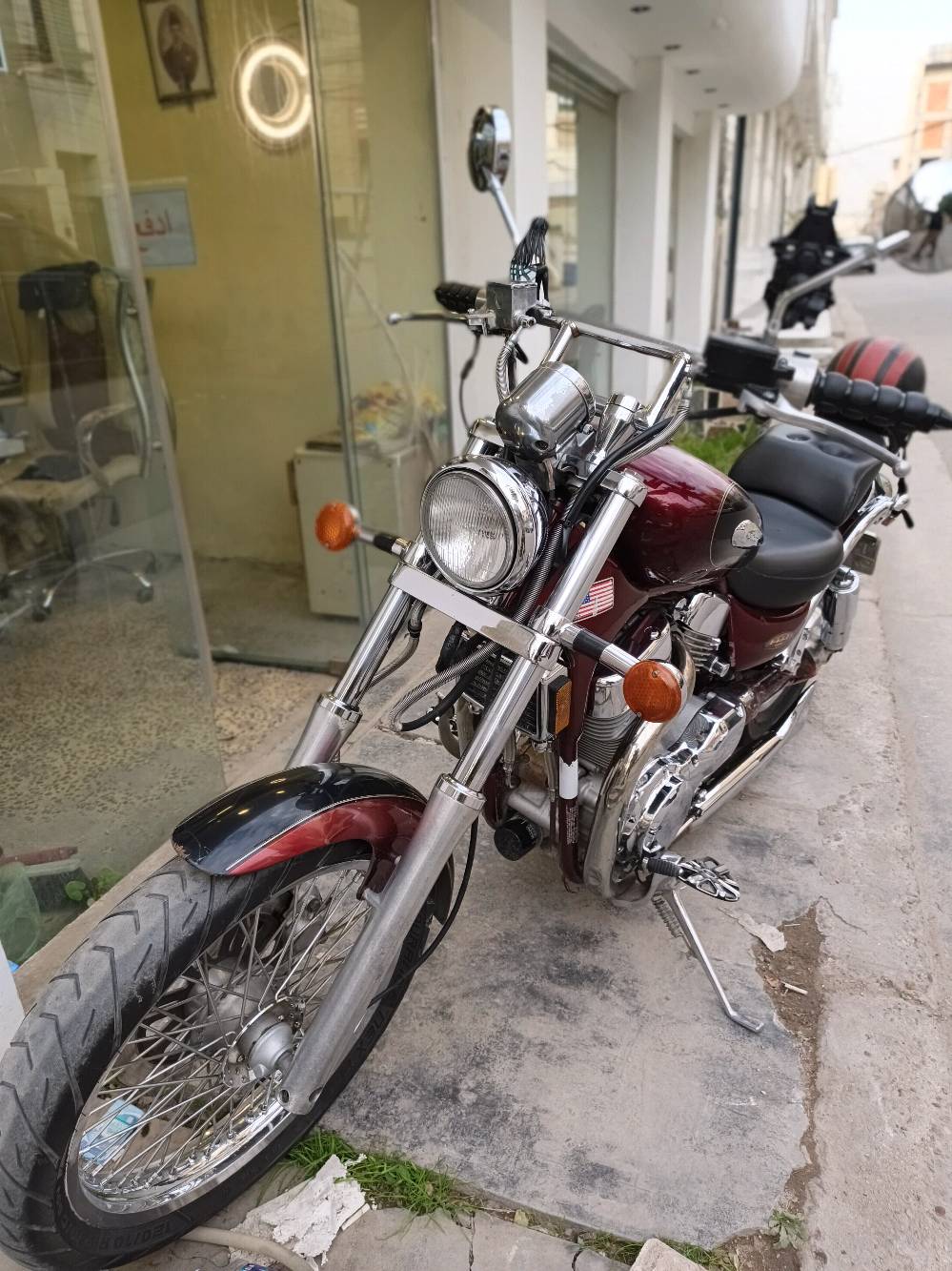 السلام عليكم سزوكي انترودر 1400cc  المكينه ‏موديل 1997 آخر إصدار بالدراجة قطعه وحيده بلعراق الدراجة تجي بنظام جاردن تبريد دهن ماشية 24,000 بريكات ديسكات امامي خلفي الكلج هيدروليك دراجة كهربائياتها كلها شغالة ما بها أي نقص دراجة رقم السنوية باسمي عليها باتري ليثيوم Bs السعر ٢٩ورقه وبيها مجال للطيبين رقم الهاتف *********** مكاني بغداد المنصور