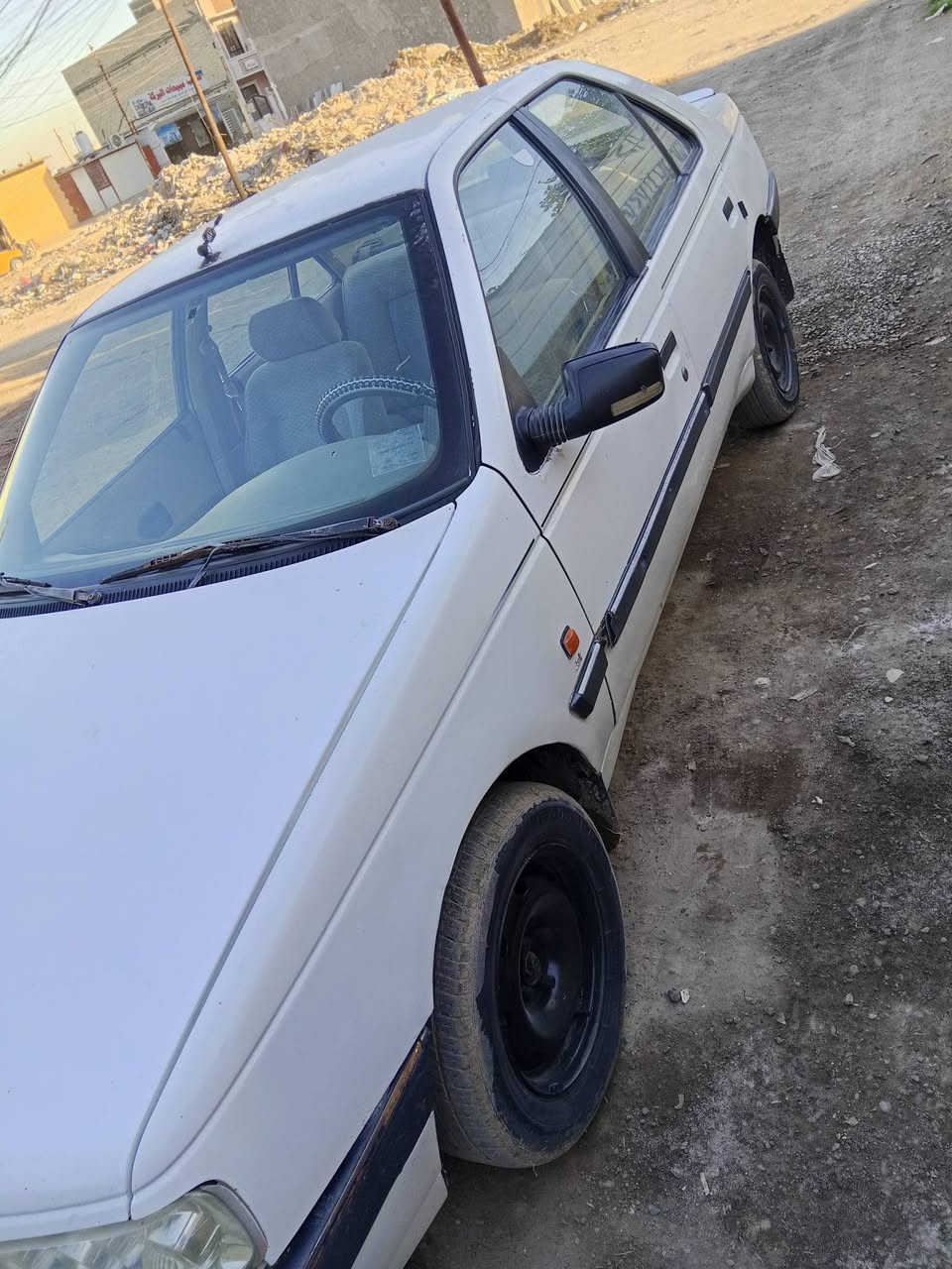 بيجو 405GLXموديل 2010
كيرومكينه مكفولات تدفئه تبريدشغال 
صدرامامي وخلفي جديد 
السعر 28
مكاني بغداد الدورة 
***********
