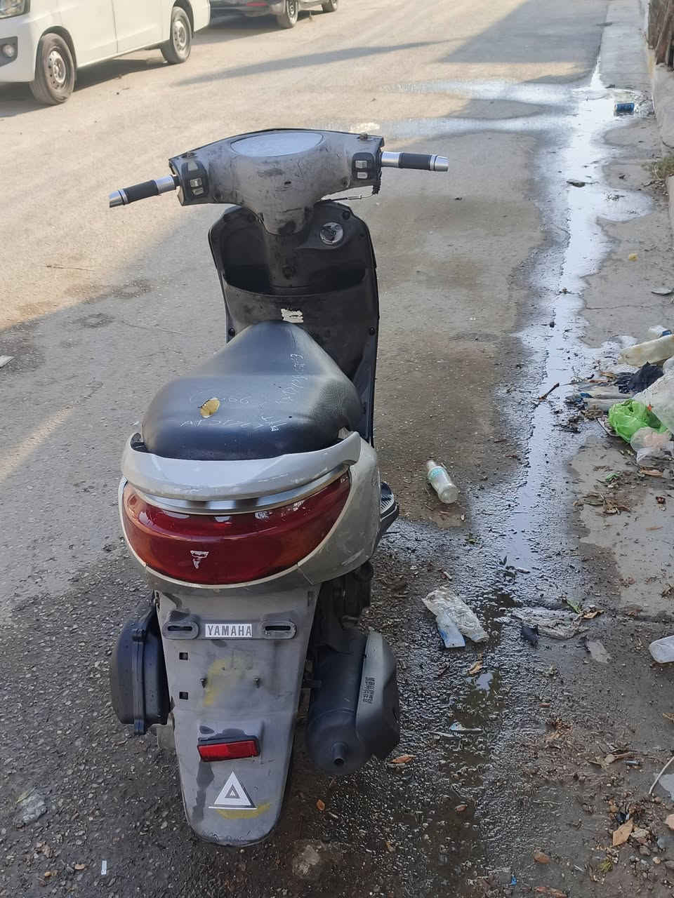 سلام عليكم دراجه بريز للبيع كفاله عامه شلعه معدل 💥 مكينه ناعمه خير من الله لاصوت لاتبخير كهربائيات شغاله كله  دراجه مال بيت مكاني بغداد حي العامل السعر 600 وبيه مجال للاستفسار ‏‪***********‬‏
