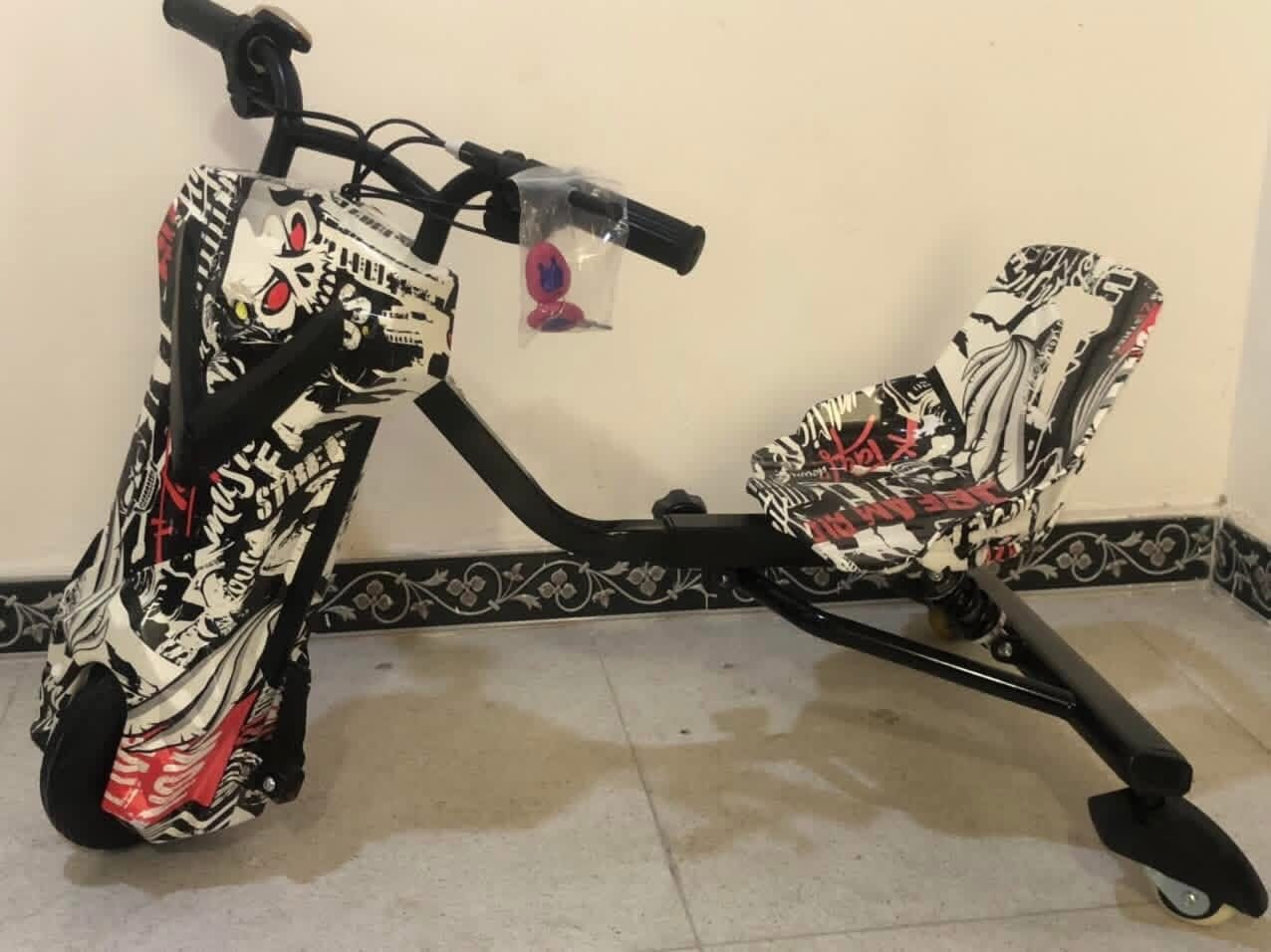 سكوترات درفت
بأسعار منافسه 
 (36v)فولت 
الشكل الجديد 2021 
المواصفات :
الشكل الجديد المطور 2021 
الوان مميزه و جديد 
سبايدر مان الاحمر و الازرق و اللهب و كثير من الألوان 
شاشه معلومات
دعسه دباب 
علم 
كفر أمامي ربل
(36v)فولت
مفتاحين ل التشغيل 
ثلاث سرعات 
1.2.3
بطئ. وسط . سريع 
امكانيه الاقتران بلوتوث :musical_score::musical_score:
بوري هرن:postal_horn: 
فرامل يدويه 
بطاريات (4400mA) امبير تشتغل لوقت اطول
كرسي متحرك بحيث امكانيه تعديل المقاس حسب الرغبة
شاحن 
يتحمل وزن 120كيلو 
دوران 360درجه 
انوار اماميه متغيره 
الاسعار 
السعر(250) 
العرض لفتره محدوده 
التوصيل إلى جميع مناطق العراق
الهاتف :***********
