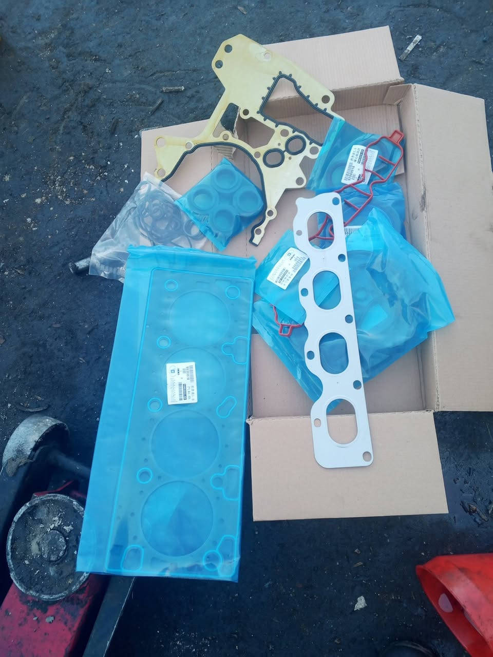 فيتر.ختصاص شوفرليت سونك كروز افيو اوبترا  طالبيه ***********
هل سيارات رحمه السياره نتبهو ع الحماوه كله بسبب واتربام متفلش وعايفه
