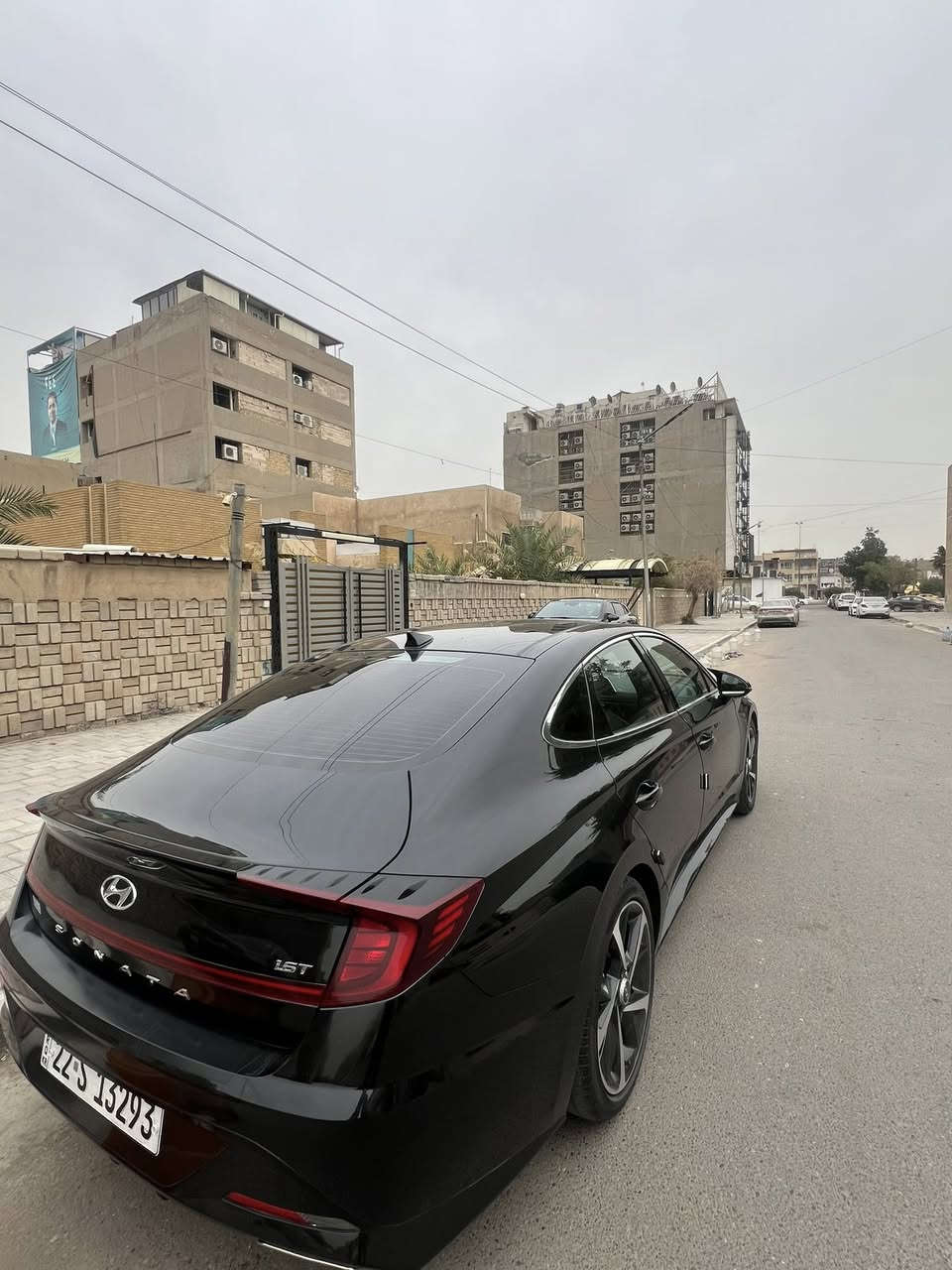 السلام عليكم
سوناتا 2022 فول مواصفات 1/1 
بنوراما 
بصمه 
دخول ذكي 
مكينه 1.6t
سماعات bosses 
حادثها جاملغ وباب 
سيارة كلش نظفيه لاشخوط ولا زلوغ صافيه
ماشيه 38 الف كيلو
رايدها 173 وبيه مجال 
***********7
