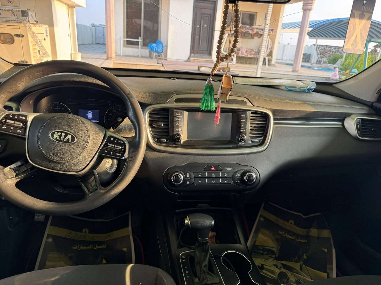 للبيع سورينتو 2019ذ
وارد امريكي 4 سلندر كلين تايتل داخله وبيها طخه بسيطه بلجنطه ومصبوغه على كدها بيها منظومه غاز شرط اقتصاديه تنسه شي اسمه صرف واي بنزين تمشي 7 راكب رقم اربيل دولي بسمي
مكينه وكير وصدر امامي خلفي تخم تأير جديده بمعنى الكلمه
شرط الف متذب عليها مكان السياره بغداد الدوره
السعر 175
***********
