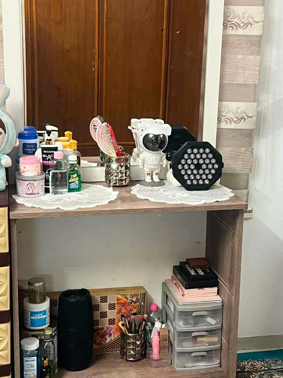 غرفة مع الدوشك و البردات  للبيع


**إذا كنت صاحب هذا الإعلان وتريد حذفه لأي سبب، رجاءا أرسل رسالة إلى الدعم الفني**