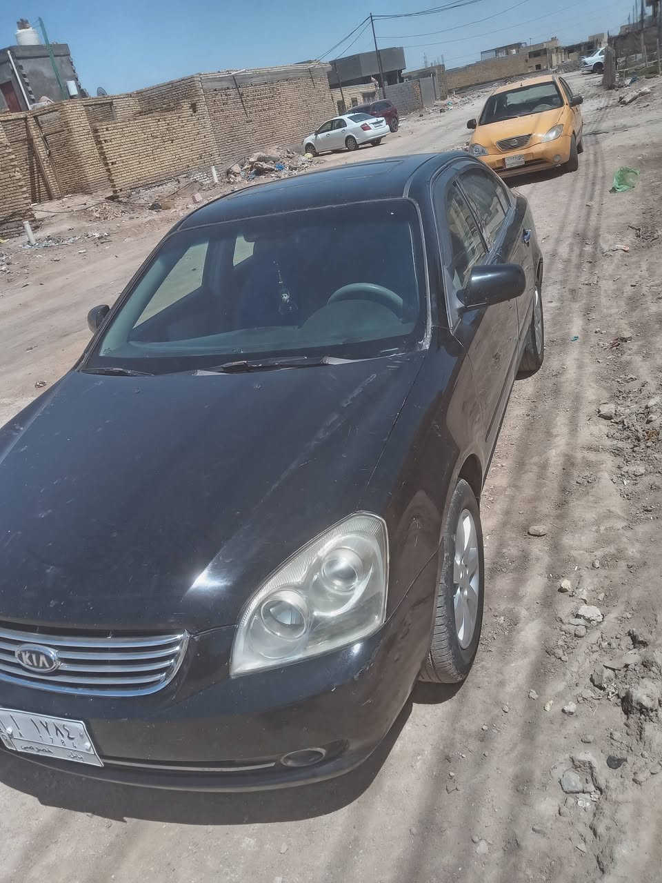 سلام عليكم سياره للبيع ولمراوسه حسب القناعه سياره جاهزه كير عادي محرك حداديه جدد بس تبريد به ضعف موديل 2007مداور ثاني يوم باقي تفاصيل خاص مروس فقط بسياره صفره حسب القناعه رقمي ***********
