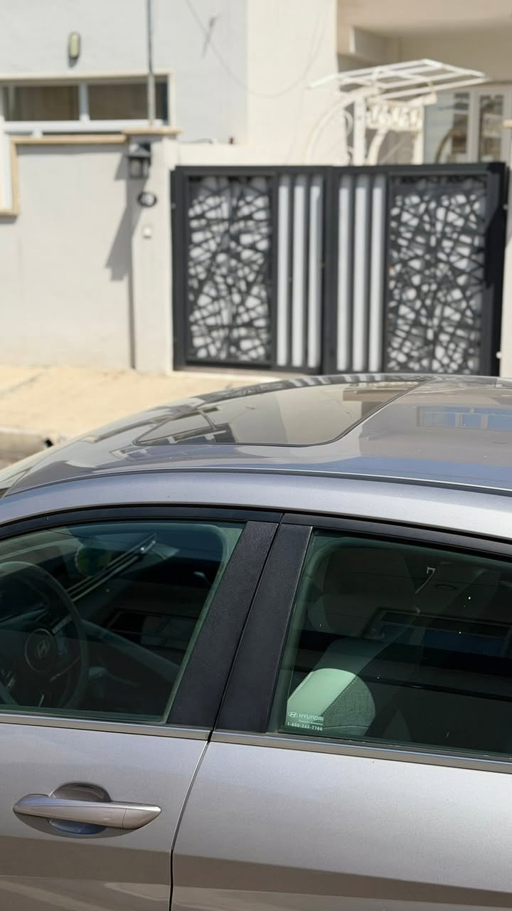 السلام عليكم
🚗 للبيع هيونداي إلنترا Limited 2024 🚗

🔹 موديل: 2024

🔹 فئة: Limited (فول الفول)

🔹 اللون: نفطي

🔹 وارد: أمريكي

🔹 رقم: اربيل

✅محرك 20

✅ شاشة كبيرة

✅ عدادات ديجيتال

✅ كاميرا خلفية وحساسات أمامية وخلفية

✅ رادار ومثبت سرعة ذكي

✅ نظام المحافظة على المسار

✅ تحذير النقطة العمياء

✅ مقاعد جلد مع تدفئة

✅ تشغيل بصمة ودخول ذكي

✅ شاحن لاسلكي

✅ مكيف أوتوماتيك دبل زون

✅ إضاءة LED كاملة

✅كامرات بالاشارة يمين يسار

✅كاميرا اماميه

✅بنوراما

✅تشغيل عن بعد

السيارة نظيفة جداً واستعمال شخصي، لا تحتاج أي مصروف، جاهزة للفحص بأي مكان.

الضرر صبغ بالبونيد 

📍الموقع: الموصل

💰السعر: (ع خاص)

📞 للاستفسار والمراسلة على الخاص أو الاتصال:

(***********)

#هيونداي #النترا #Elantra #Hyundai #Limited #سيارات_العراق #بيع_وشراء_السيارات #الموصل #سيارات_للبيع
