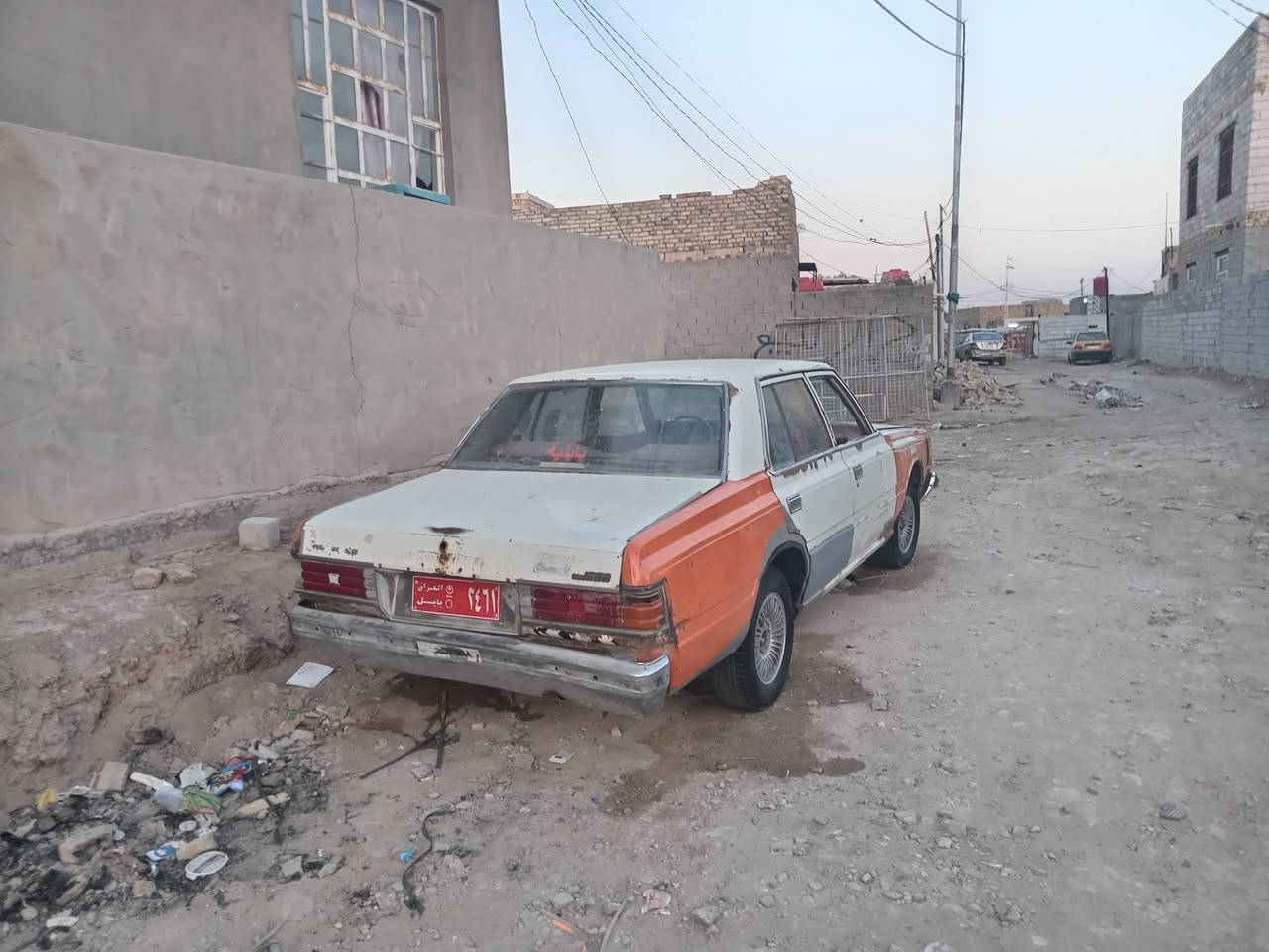 كراون للبيع موديل ٨٢ رقم بابل مكينه ونجي / مكانهه ديوانيه / السعر ١٢ ورقه وبيهه مجال ***********
