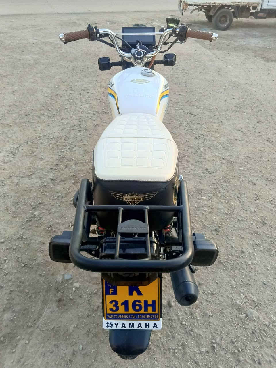 السلام عليكم اخوان 
مكلف بالنشر بيع او مراوس بتايكر 25
سيفان 26 محرك 200 cc دراجه نظافه فول 
بصمه دشبول كلهه شغاله ويل مارسدس كلش حلوه بالشارع 
سعر 800 والشراي يدلل والي ميعجبه السعر 
يترك تعليق طيب مكاني حله شوملي 
***********
