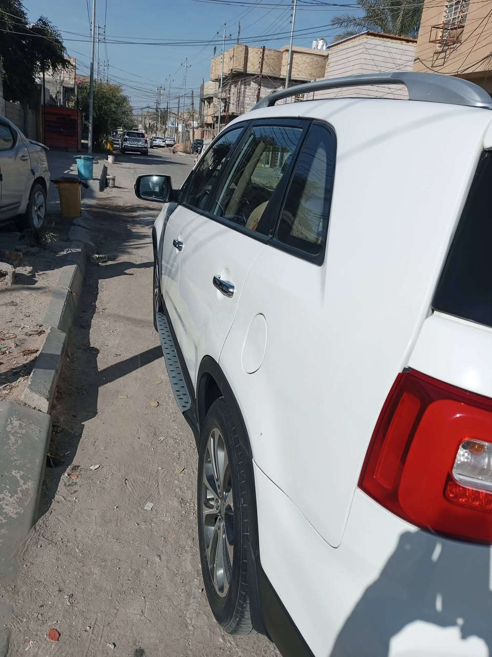 السلام عليكم سورنتو ١٤بغداد للبيع جاهزه من كلشى محرك وكير كهربىات تدفىه تبريد مكفولات سبعه راكب سته سلندر بانوراما بصمه كشنات جلد سنويه ل٢٦ مكان السياره كربلاء باسمى السعر ١٦٧ بيه مجال ت ***********
