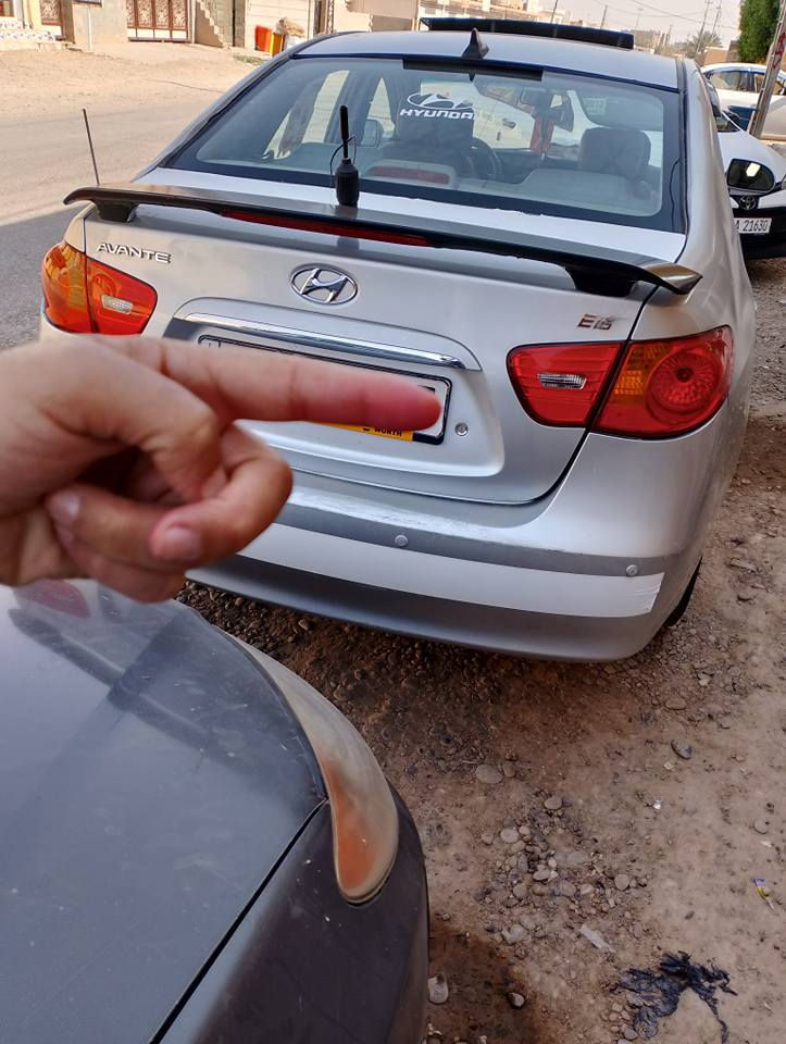 سلام عليكم افانتي موديل 2009 للبيع فقط ادوات متوم ارقام وسنويه طبق الاصل كير محرك تبريد تدفئه شرط صدر خلفي جديد بس الامامي شوي تعبان تخم تاير جديد كصتهه باجات حيل حلوه شرط لادوانز ولاسيرفس مأشر جاهزه بس صدرهه الكدام يرادله شغل السعر 42العوان العلم ممتواجد ع فيس هاذ رقمي وحياكم الله ***********
