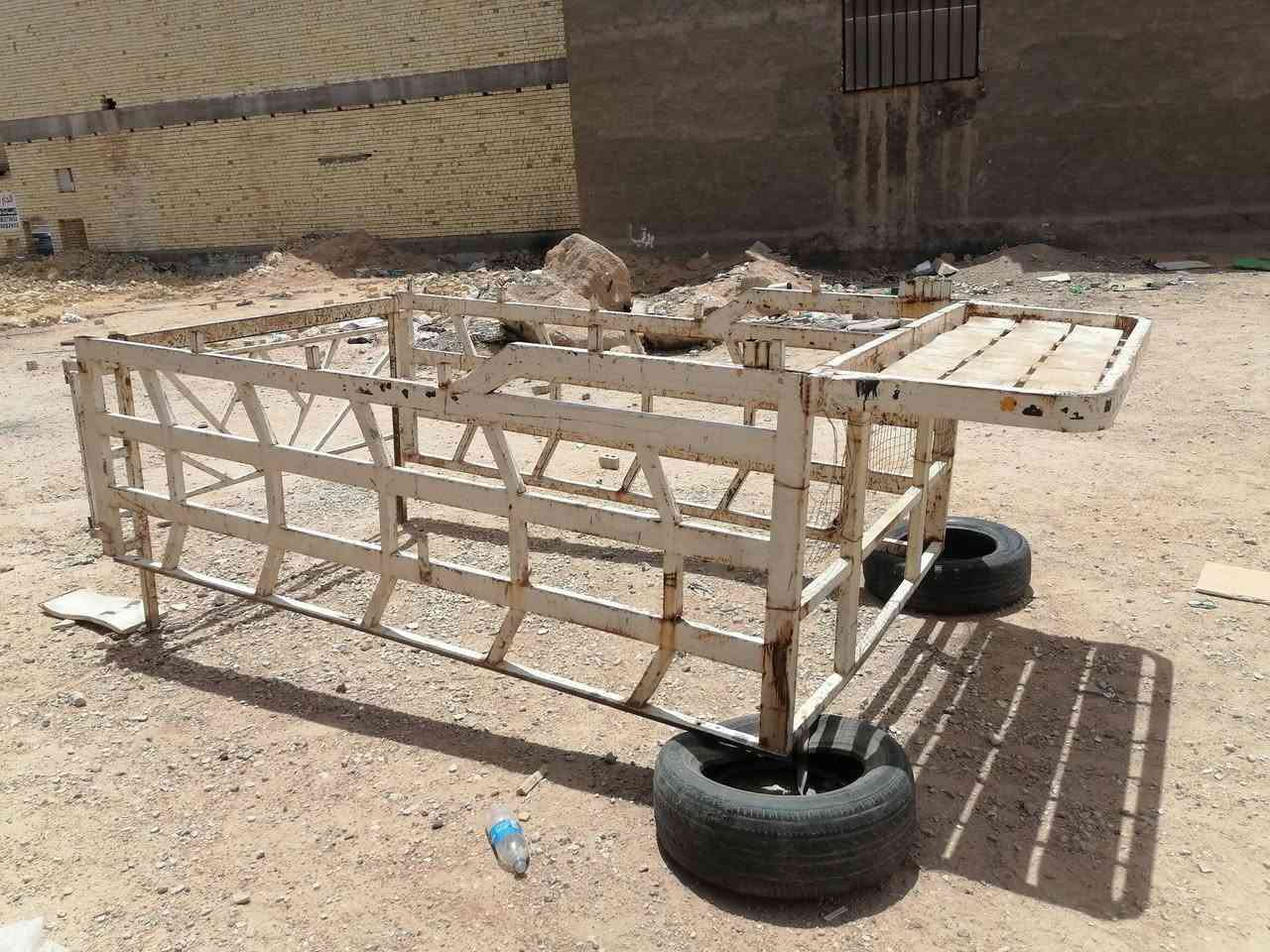 محجر كيا نثية لبيع نضيف بس صبغ عوزة السعر 250 مكان كربلاء ***********
