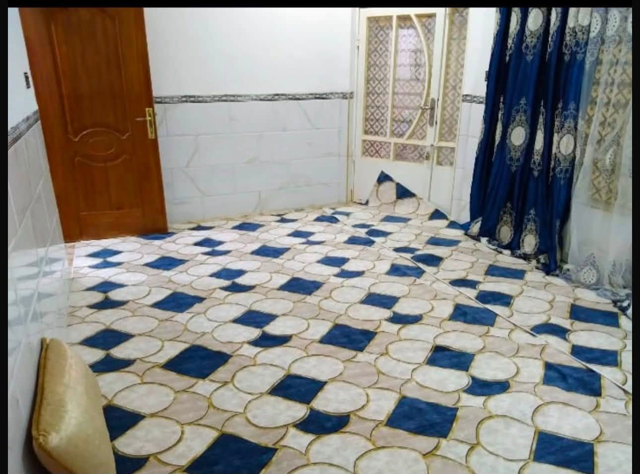 يا الله 
دار للبيع زراعي سند 25 الماجديه خلف الصفا بداية البستان

المساحه 100 متر مربع 

بناء حديث كونكريت طابق ونص 

يتكون من طارمه صغيره واستقبال ومطبخ وصاله وصحيات وغرفة نوم 

الطابق الثاني صاله كبيره وصحيات وغرفة نوم 

السعر 50 وبي مجال للشراي بسيط 

للتواصل والاستفسار اتصال 📱 
***********
***********

اخوكم ابو نور الدلال 

ادخل للحساب ناشر ابيوت بكل المناطق اي بيت ايعجبك راسلني وتدلل 

عنوان المكتب سيد جميل شارع عشرين المكتب مجاز من قبل الدولة
