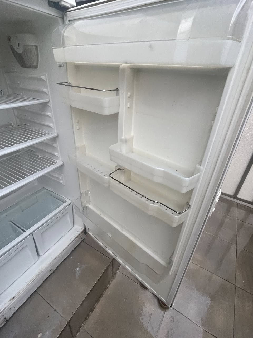 السلام عليكم
ثلاجة ماطور عاطل حجمها ٢٢ قدم مال عائله داخلها نظيف مابيها ليك فقط ماطور السعر ٥٠


**إذا كنت صاحب هذا الإعلان وتريد حذفه لأي سبب، رجاءا أرسل رسالة إلى الدعم الفني**