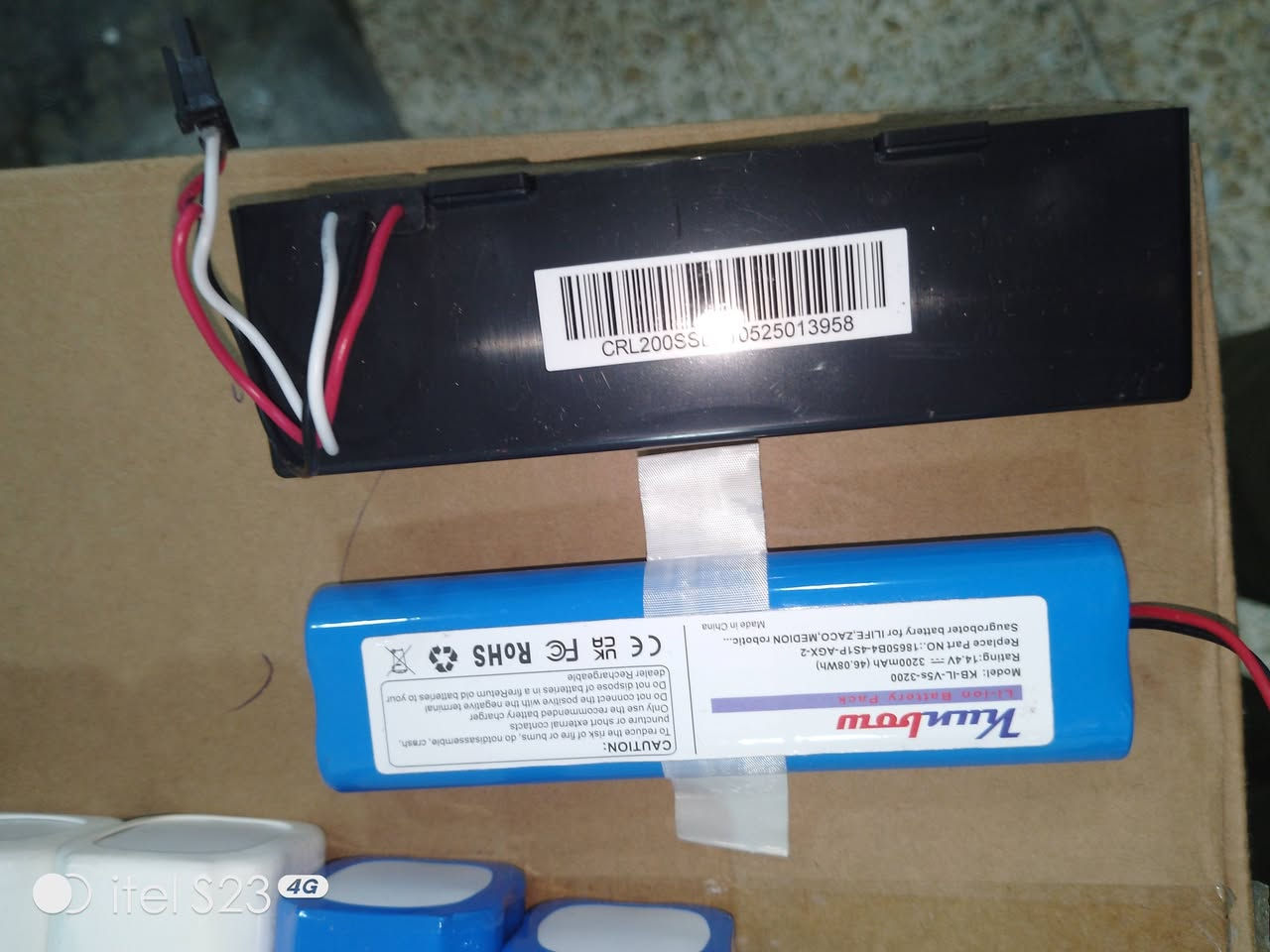 تتوفر جميع أنواع البطاريات الأصلي لمكانس الروبوت شاومي ودريم وربوروك وفق الموصفات المعتمدة لجهاز في المركز العراقي لمكانس الروبوتات والانسان الالي او مراسلة واتس اب برقم ***********
