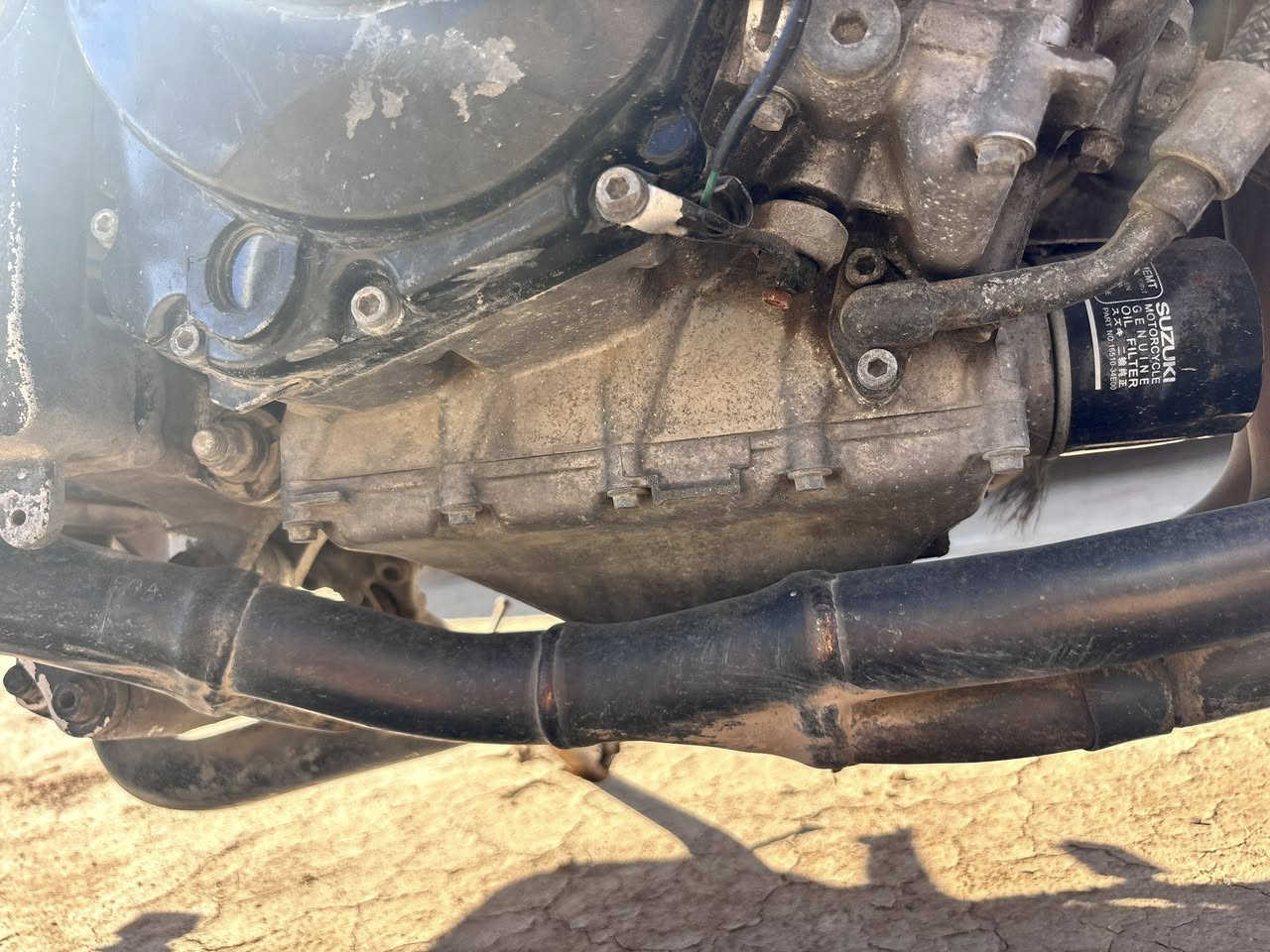 السلام عليكم 
للبيع مكينة جكسر ألف موديل 
٢٠٠٢
مكفولة وهاذي صورها كدامكم 
هـ :***********
