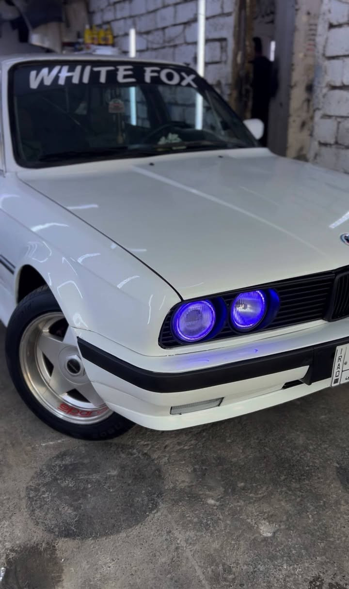 سلام عليكم 
الحلال للبيع
بي ام e30 زعرة موديل ٨٧
مكينة ٤ سلندر 1.8كير عادي رقم نينوى الماني هزة جديدة سنوية لل٢٩
بأسمي تحويل ثاني يوم 
السيارة مصبوغة عام 
كهربائيات غرفة كاملة 
طخم ورة نظيف كدام بي نواقص
مكينة كير شرط الفحص
مكاني الموصل 
للاستفسار 
***********
