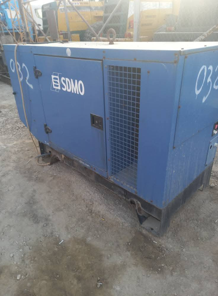 السلام عليكم
مولد كاتم شرط الشغل بلادي 40 KAV العنوان البصرة للستفسار 
***********
