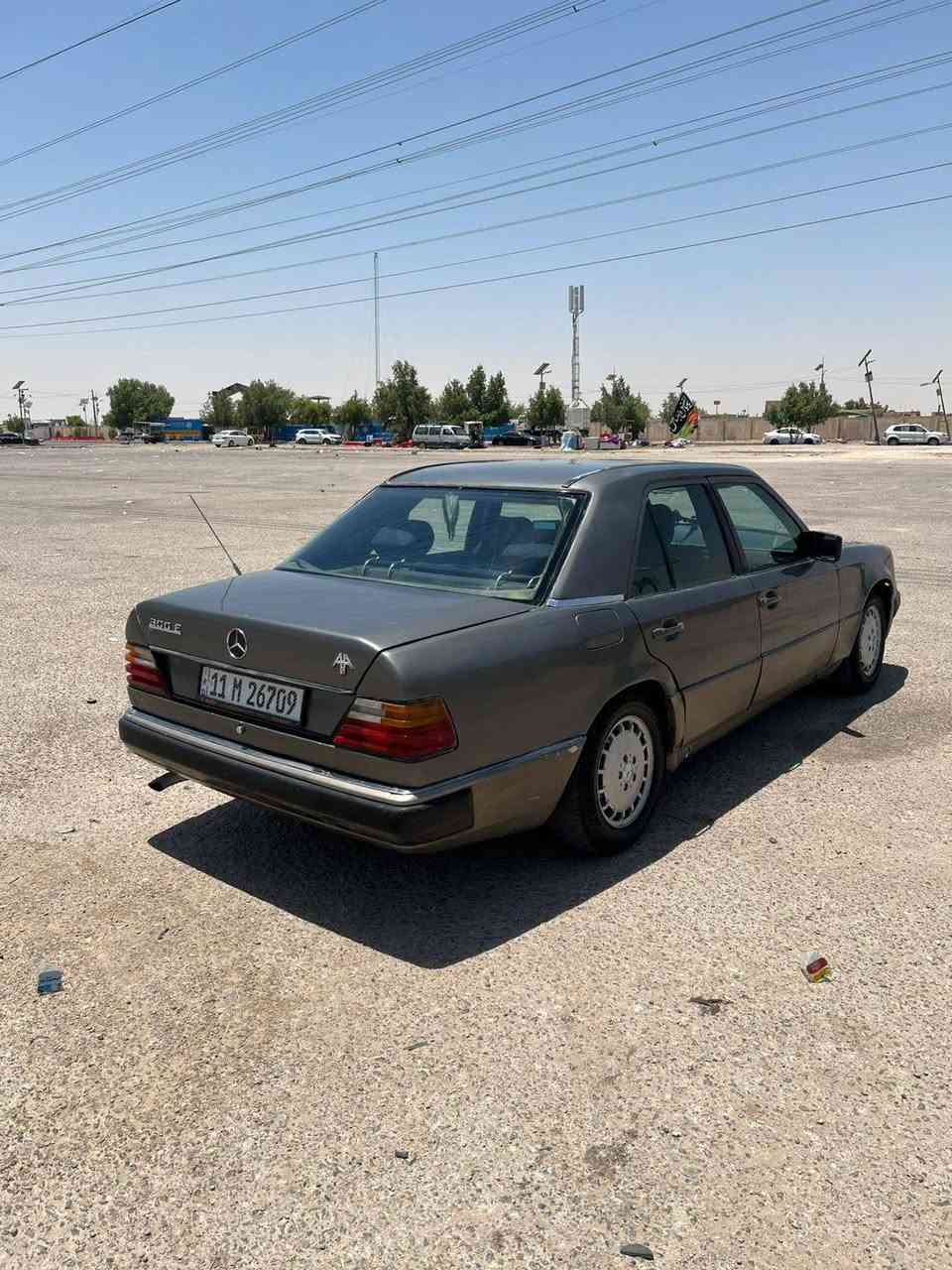 السلام عليكم سياره مارسيدس مديل1991
رقم بغداد المكان نجف *********** السعر السياره 46
