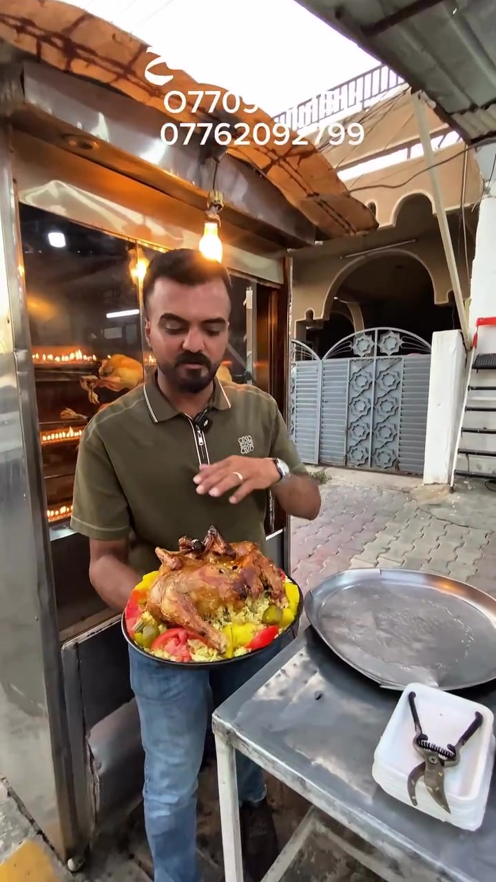 مطعم دجاج ذبح عراقي 💯 
عنوانه:ديالى المقداديه حي العصري خلف كازينو الشيخ صدام مبدر
يتوفر لديهم خدمه توصيل على الأرقام :
***********
***********
