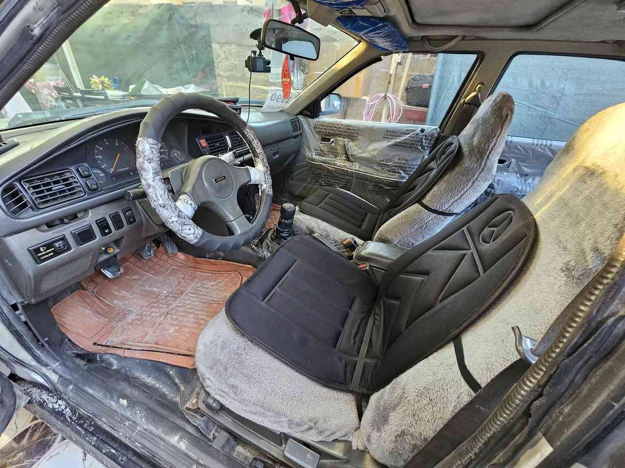 السلام عليكم.
مازدا ٦٢٦ 

نوع ٨ وبخ
سقف سلايت

قفل مركزي

جامات كهرباء

ABS

باور ستيرن

صبغ عام جمالية

تدفئة شغال وتبريد تكدر تخليله يصير

كير مكينة شرط

رقم سليمانيه انكليزي

هزة سنوية براد جديد تحويل من صاحب السنوية مباشر

سعرة ٤٣ وبيها مجال للطيبين الشراي يخابرني 

***********
