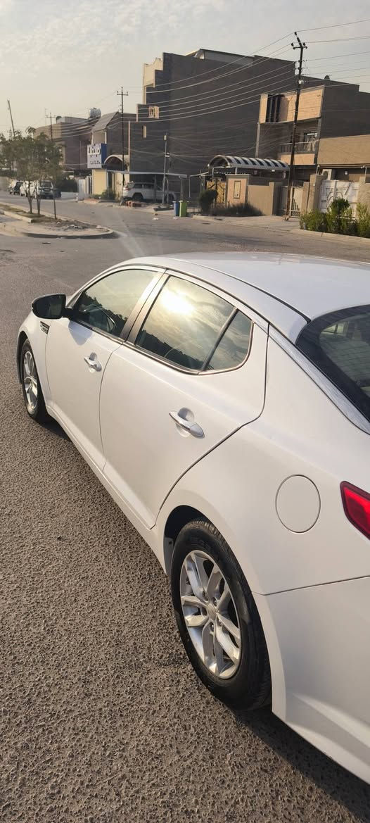 سلام عليكم اوبتما 2013 امريكي🔹
رقم بغداد دولي بأسمي 
سنوية لل 2034 هزة جديدة
 كير ومكينة مكفولات 2400
حادث باب السايق مبدل بلادي شركة نفس لون / بيهة صبغ بالعراق جاملغ وباب خلفي وباردين خفيفات 🔺بدون ايرباك مكفولة💯
ماشية 77 ألف قابل للزيادة 
زوج تاير جديد وصدر موبس اصلي جديد زيرو 
تبريد ثلج كلة جديد مبدل اصلي❄️ مكاني حي جهاد قرب مجمع السلام السكني صور الحادث مرفقة بالمنشور  
مواصفات 
🔹بريك ABS
🔹تحكم ستيرن 
🔹اشاير بالمري
🔹جكمجة ثلاجة
🔹حساسات خلفية
🔹حاكية بلوتوث
🔹هيتر بالمري
🔹شاشة اعطال
🔹كروز سرعة
السيارة على ايدي اني مستوردها بأسمي
 گير ومكينة وكهربائيات مكفولة💯 استخدام بيت مال جناي
السعر 110
استفسار
***********
#اوبتما #اوبتمه #اوبتيما
