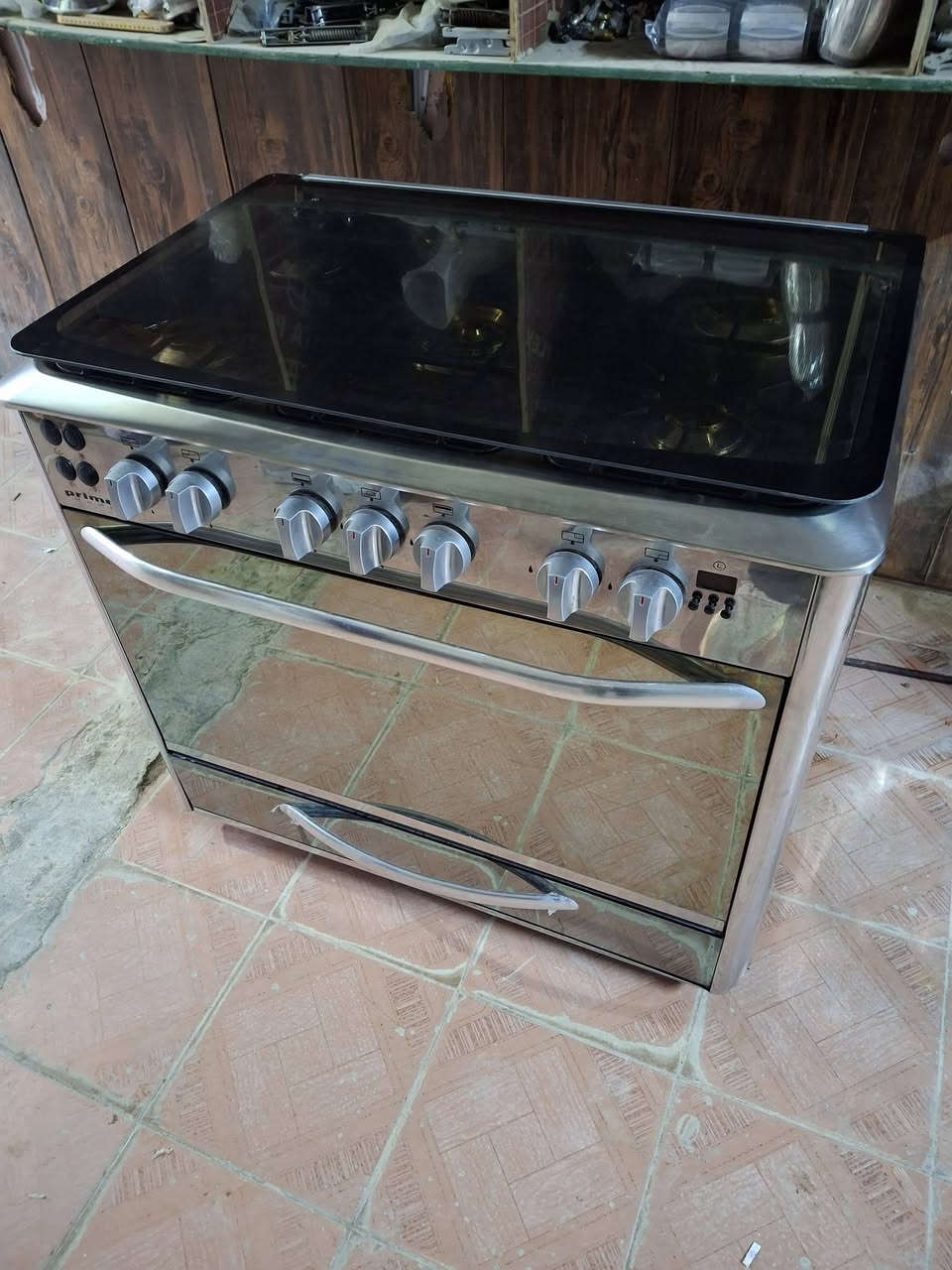 البيع طباخ مصري نضيف جدآ شغال كامل مجدحه كهرباء نسبه النضافه ٩٠ بل ١٠٠ العنوان سبع البور شارع الف مقابل مجمع الجوهره الطبي واتساب ***********#
