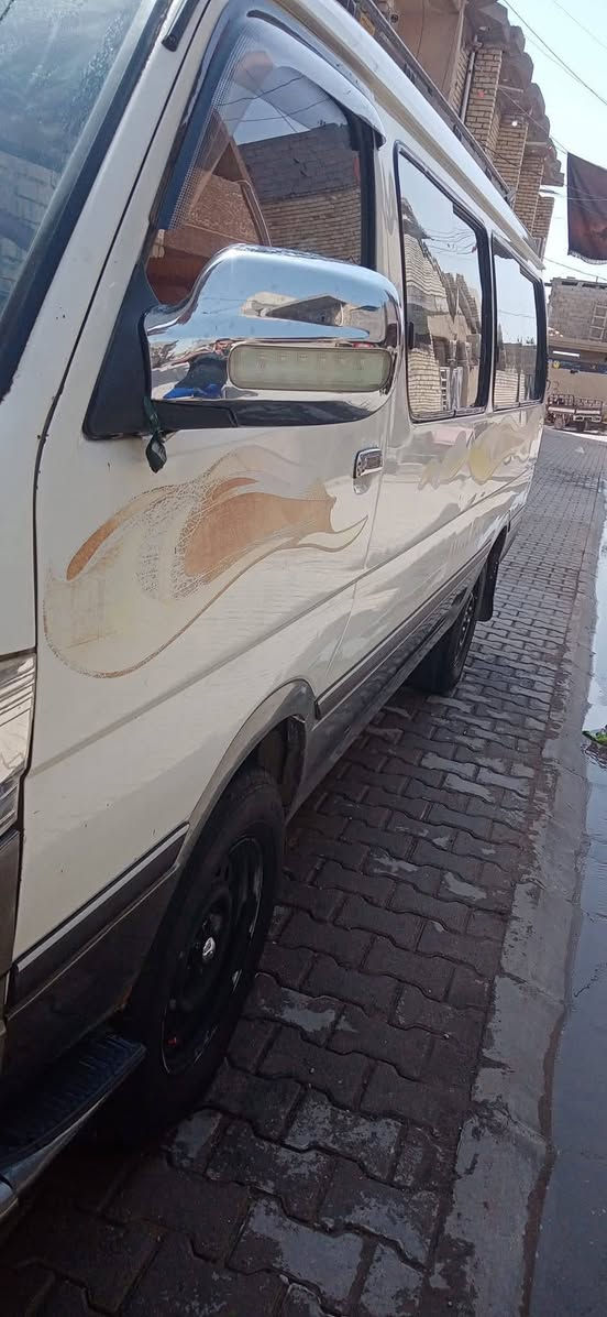سلام عليكم فوتو الوان موديل 15رقم انگليزي باسمي السعر 65 وبيها مجال المكان بغداد 
الاتصال ع الرقم ***********
