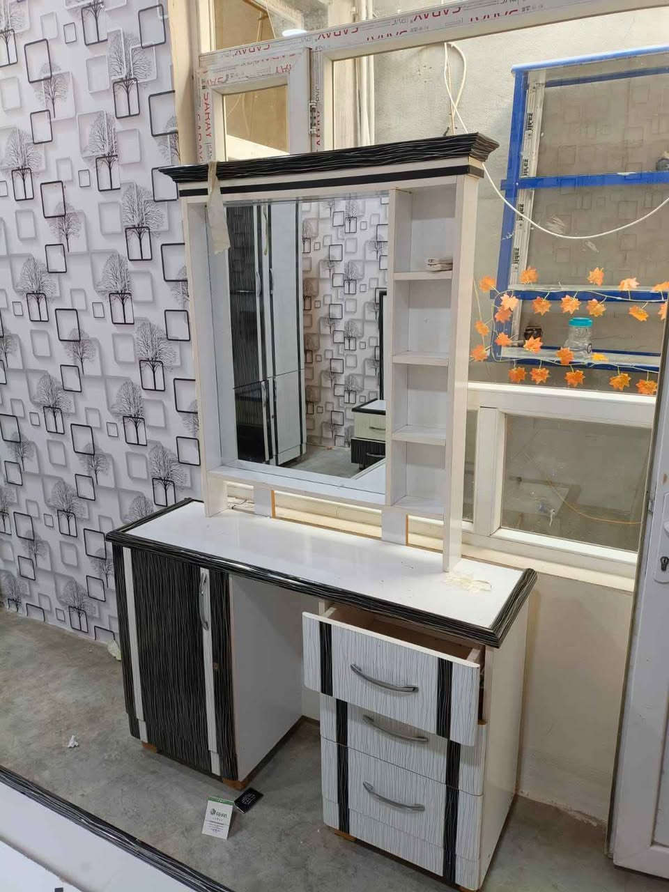 معرض عياض ويوسف غرفه نوم شغل نجاره تسع قطع سعره 650.》***********》***********》 كركوك, العراق

